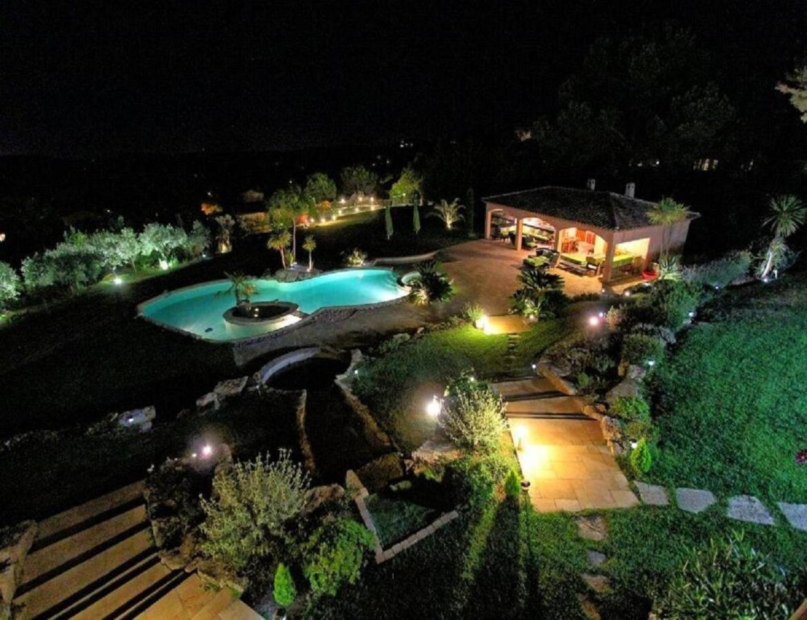 Suites de Prestige JACUZZI SAUNA HAMMAM PISCINE Mougins Cannes Grasse Exterior foto