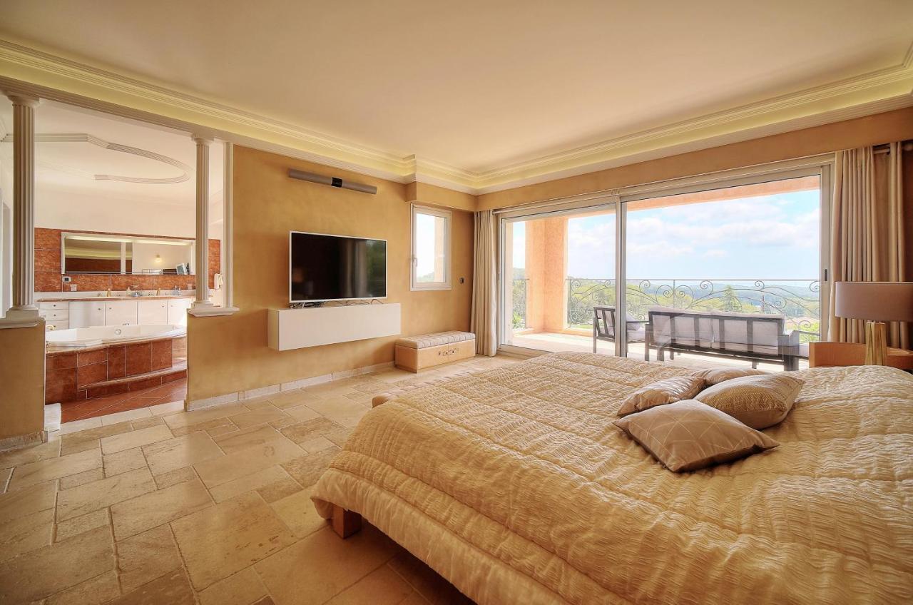 Suites de Prestige JACUZZI SAUNA HAMMAM PISCINE Mougins Cannes Grasse Exterior foto